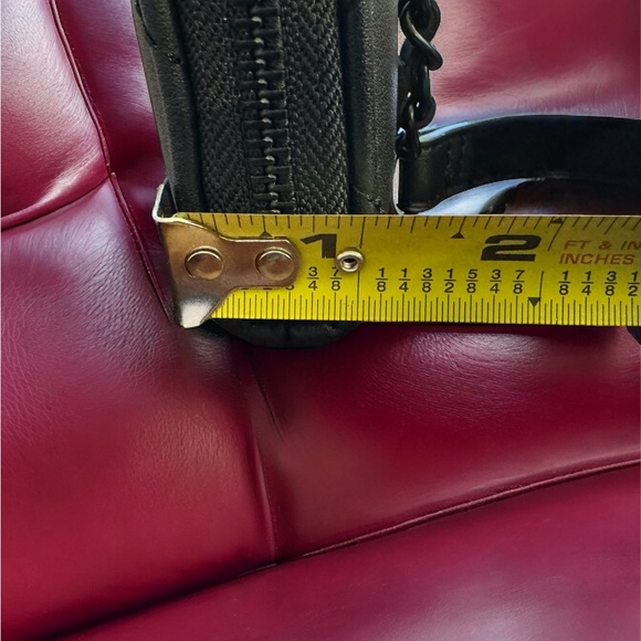 NWT Betsey Johnson Black XOLAYLA Purse With Removable Strap - Picture 6 of 8